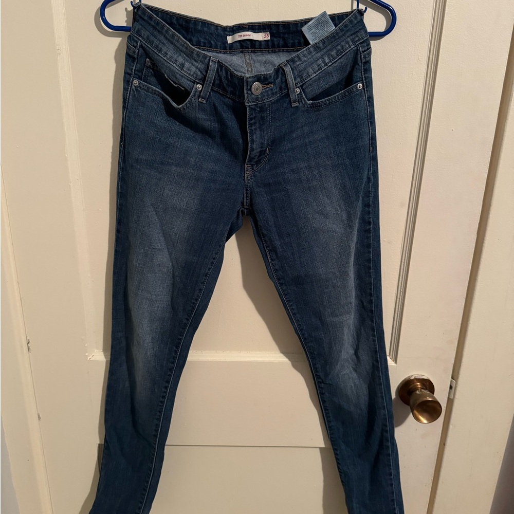 Levi’s 711 skinny jeans size 26